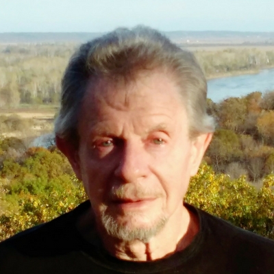 Dennis Frank Macek